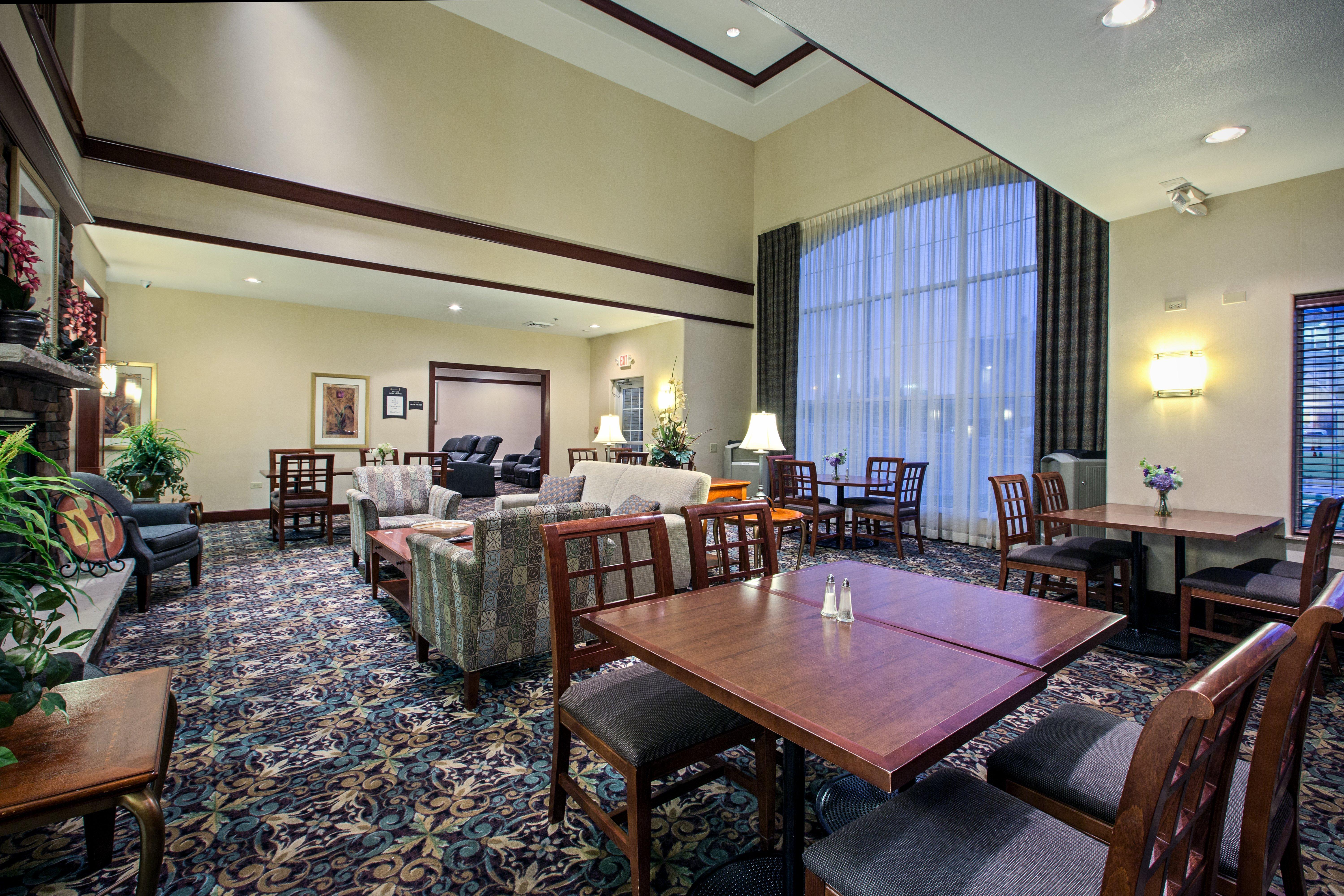 Staybridge Suites Rockford By Ihg Eksteriør billede