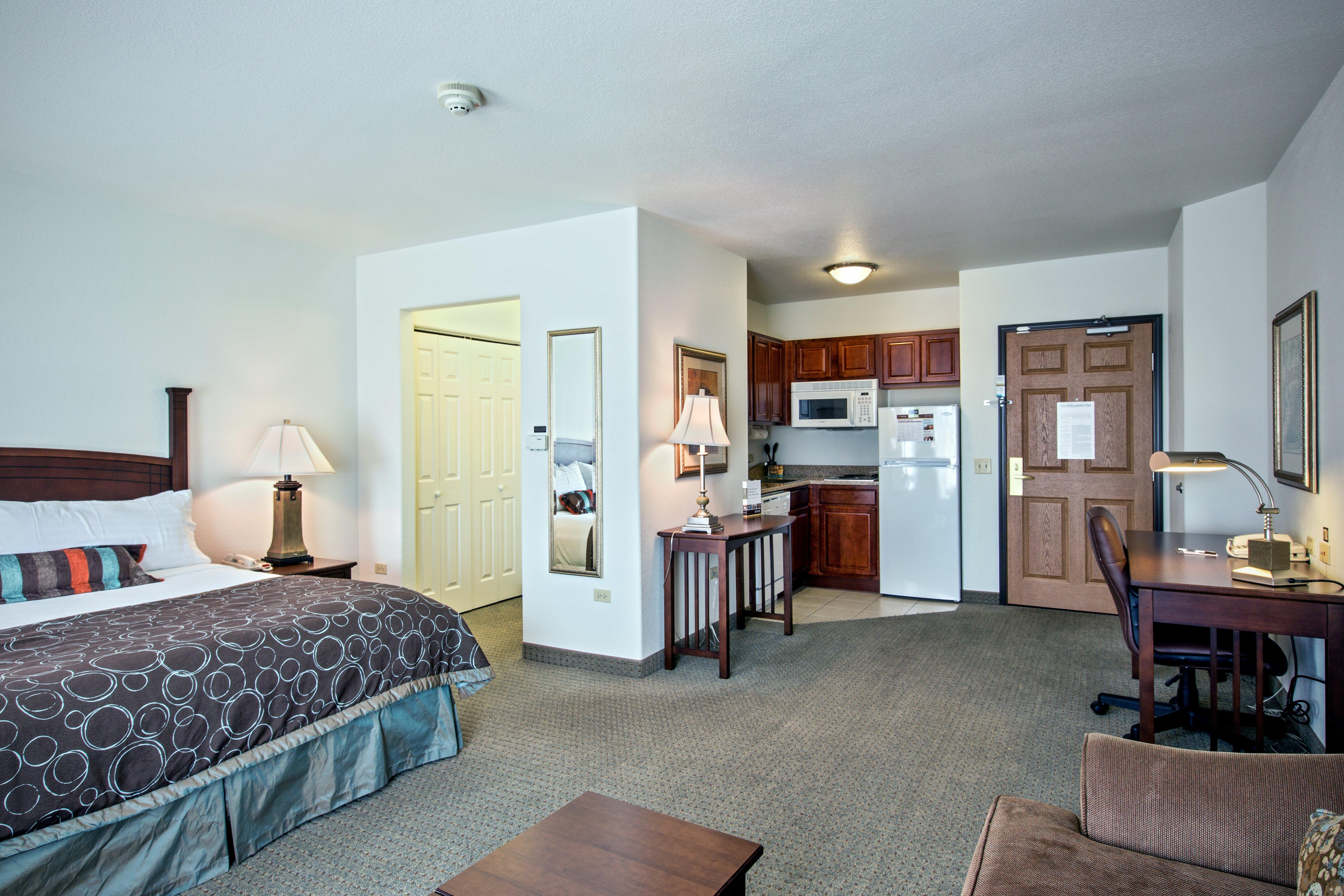 Staybridge Suites Rockford By Ihg Eksteriør billede