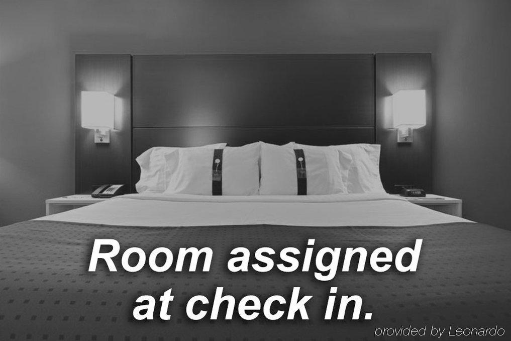 Staybridge Suites Rockford By Ihg Eksteriør billede